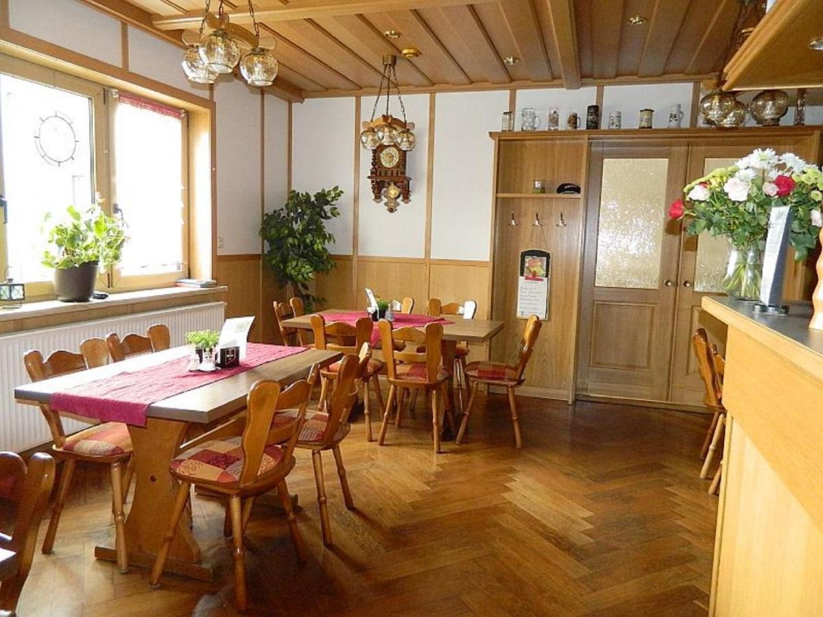 Gasthaus & Pension Am Rennsteig Spechtsbrunn Kültér fotó