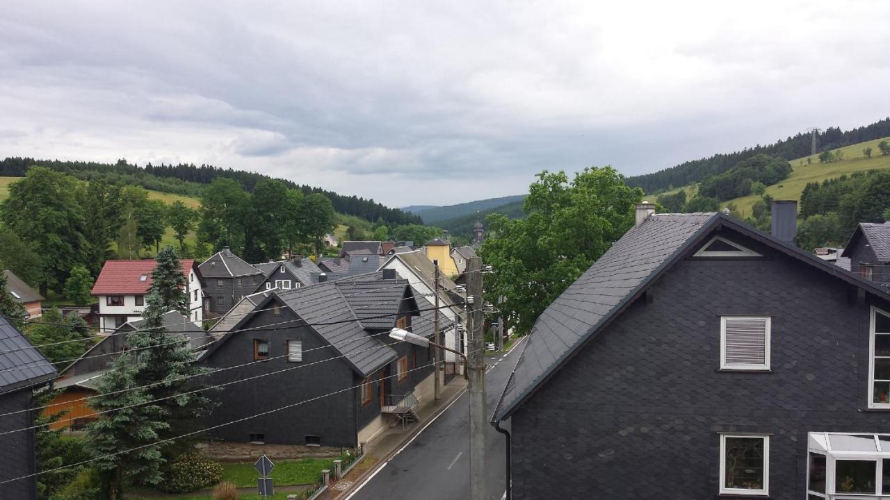 Gasthaus & Pension Am Rennsteig Spechtsbrunn Kültér fotó